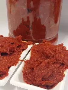 Acı Biber Salçası 1 Kg Antep Pet - Görsel 7
