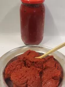 Tatlı Biber Salçası 1 Kg Güneş Kurusu Cam Kavanoz - Görsel 8